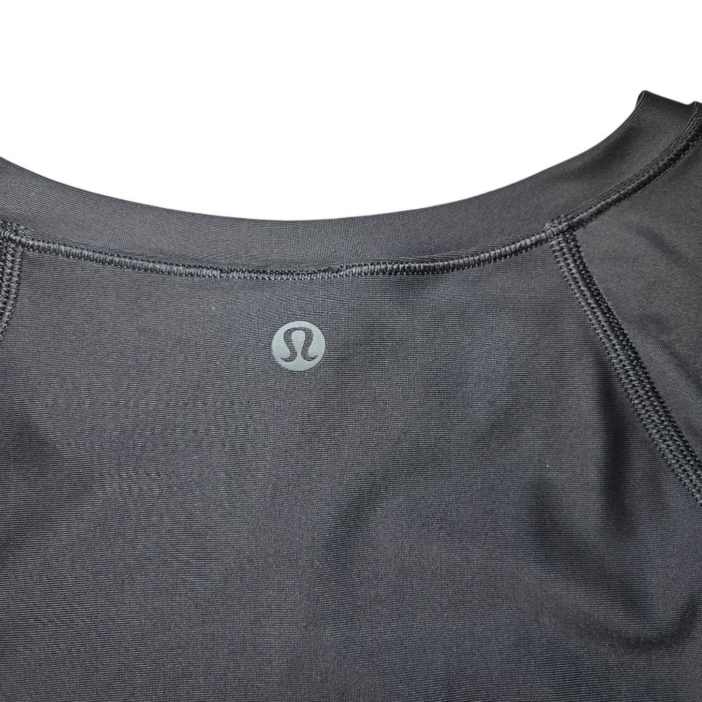 ❌️SOLD❌️ Lululemon Waterside Relaxed UVP Long Sleeve - Black - Picture 5 of 8